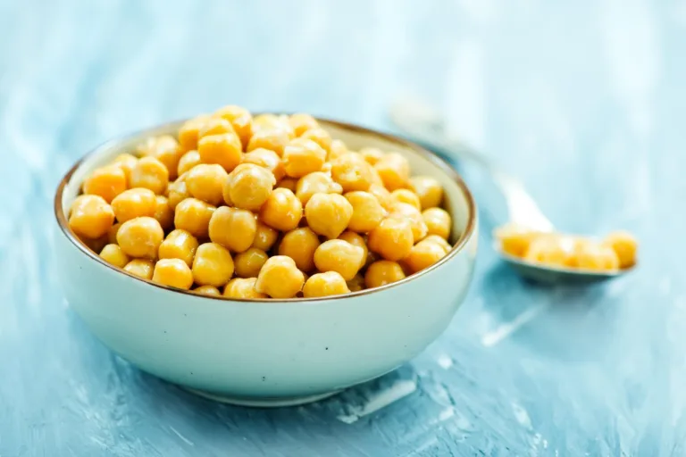 Boiled chickpeas